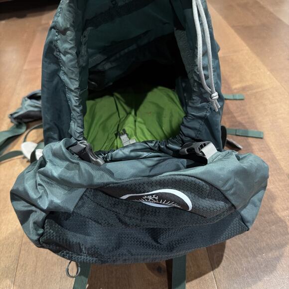 Osprey Sirrus 36 Women’s Backpack (17–20in) Hiking Pack - Picture 4 of 6